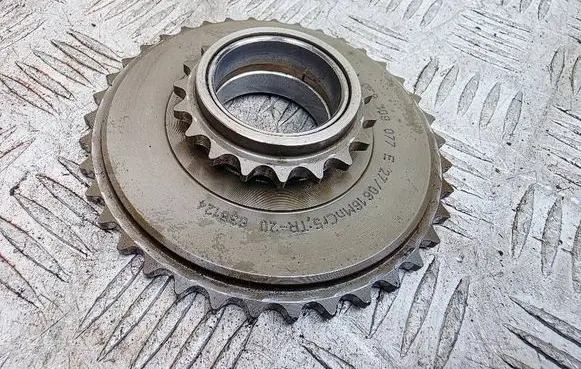 Audi A8 S8 D3 4E Timing chain sprocket 059109077E