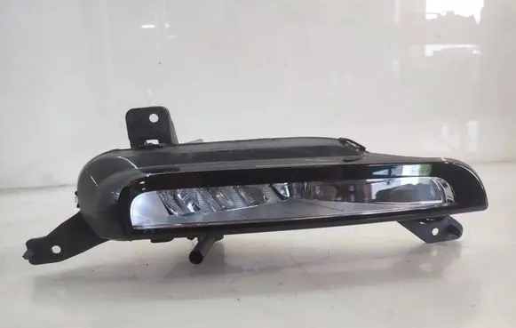 Land Rover Range Rover Evoque L538 Front fog light GJ3215200AA