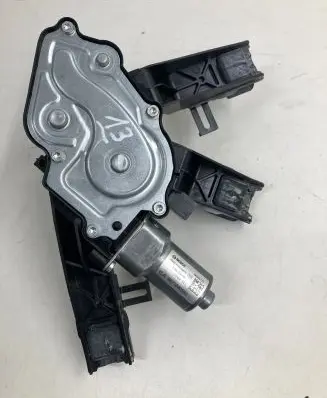 Citroen C4 II Picasso Rear window wiper motor 9677680580