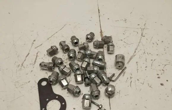 Dodge RAM Wheel nut cap/cover 