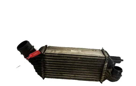 Citroen DS5 Intercooler radiator 9674720580