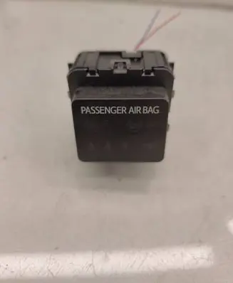 Toyota Auris E180 Passenger airbag on/off switch 489168