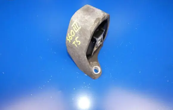 Volvo S60 Engine mount vacuum valve 