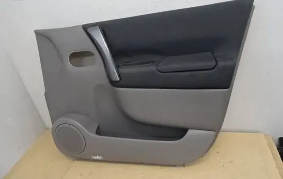 Renault Scenic II - Grand scenic II Front door card panel trim