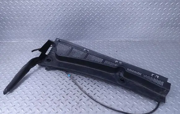 Toyota ProAce City Wiper trim 9816567880