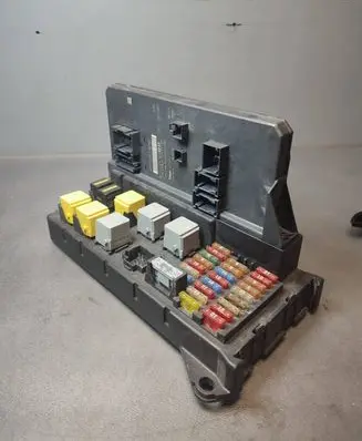 Mercedes-Benz Sprinter W906 Fuse module A9069006303