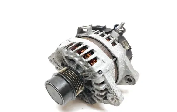 Hyundai Tucson TL Generator/alternator 373002B960 135V130A 2622503