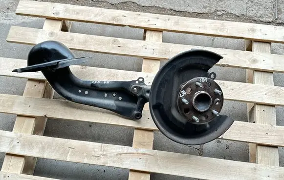 Toyota C-HR I Rear wheel hub
