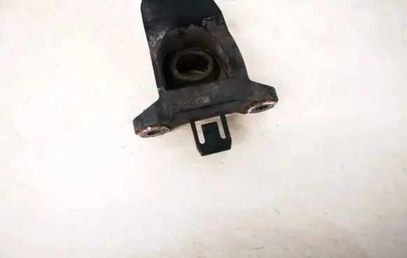Mazda 3 II Radiator mount bracket y64215241
