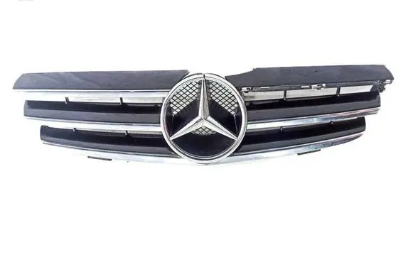 Mercedes-Benz CLK A209 C209 Front grill A2098800223