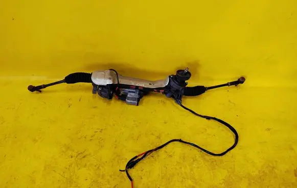 Volkswagen Golf V Steering rack 1K1909144K