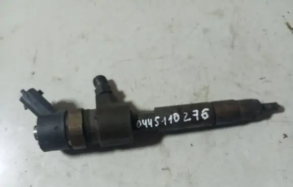 Opel Zafira B Fuel injector 0445110276