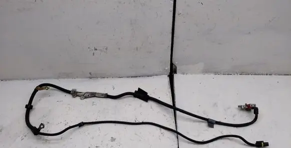 Mercedes-Benz E W212 Positive cable (battery) A2124409752