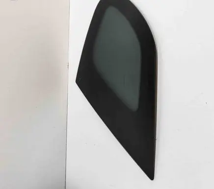 Lexus CT 200H Rear side window 6271076020