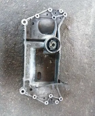 Volkswagen Golf VI Front subframe 1K0199369F