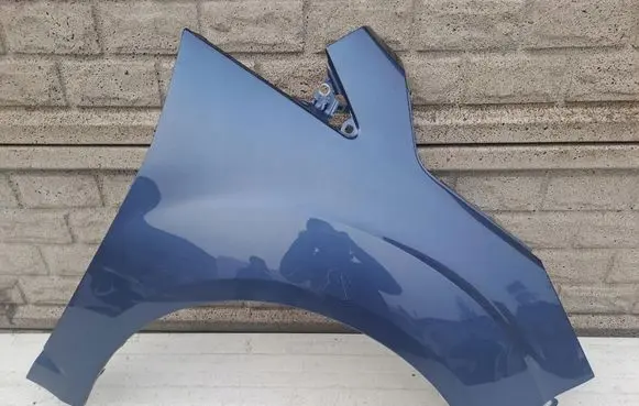 Ford C-MAX II Fender