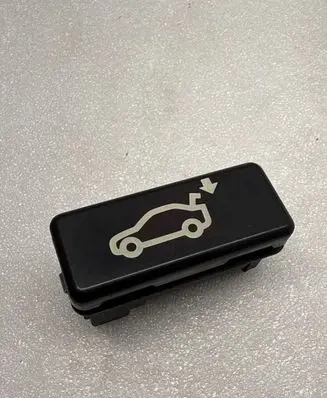 BMW 5 E60 E61 Tailgate/trunk/boot open switch 8375580