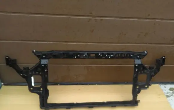 KIA Xceed Radiator support slam panel 64102CR200