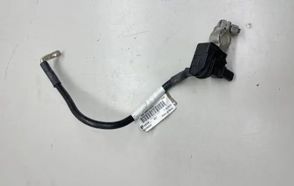 Volkswagen Jetta VI Negative earth cable (battery) 1S0915181A