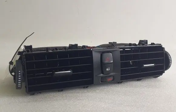 BMW 3 F30 F35 F31 Dash center air vent grill 9347436 9710260