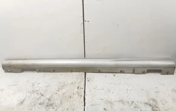 Mercedes-Benz C W204 Sill A2046981354 A2046981354LI
