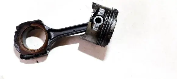 Renault Megane I Piston with connecting rod