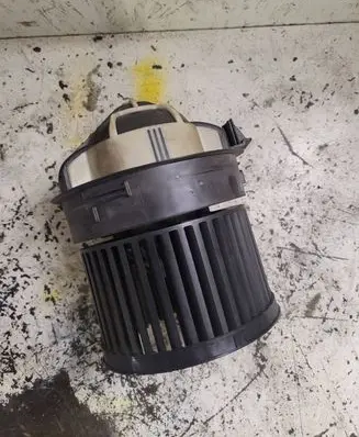 Citroen C3 Picasso Heater fan/blower T1000588K 517045305010