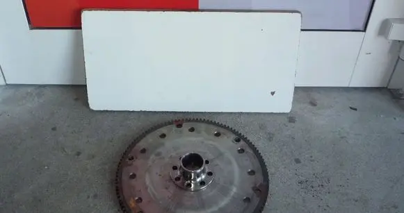 Audi Q5 SQ5 Flywheel 06H105323AA
