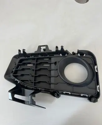 BMW 4 F36 Gran coupe Front fog light trim/grill 8054507