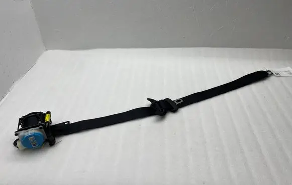 Toyota Yaris Cross Front seatbelt 73220K0011