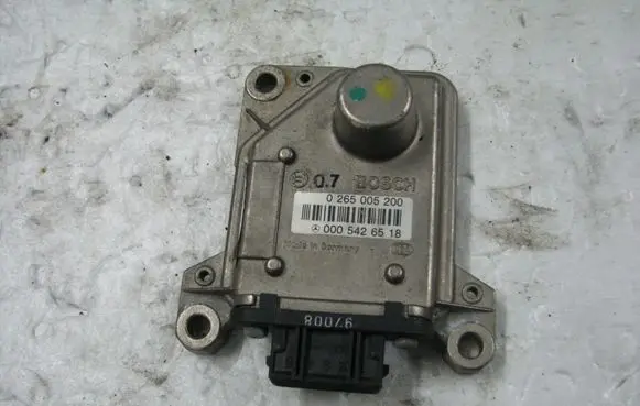 Mercedes-Benz E W210 ESP acceleration yaw rate sensor A0005426518