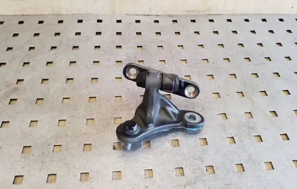Mercedes-Benz A W169 Front door upper hinge