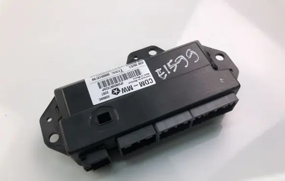 Chrysler 300C Other control units/modules P56038722AP