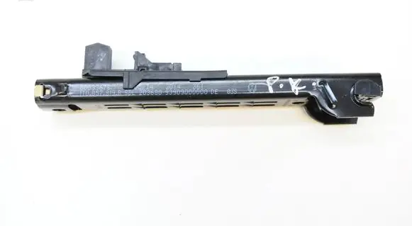 Volkswagen PASSAT B7 Seat belt adjustment motor 1T0857819B