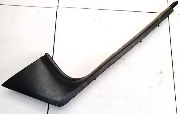 Skoda Octavia Mk2 (1Z) Front sill trim cover 1Z1863484