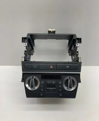 Audi A3 S3 A3 Sportback 8P Radio/GPS head unit trim 8P0858005D 8P0858005A 8P0820043BG