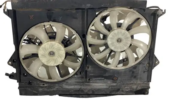 Toyota Verso Radiator cooling fan shroud