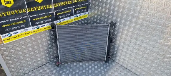 Jeep Grand Cherokee Coolant radiator