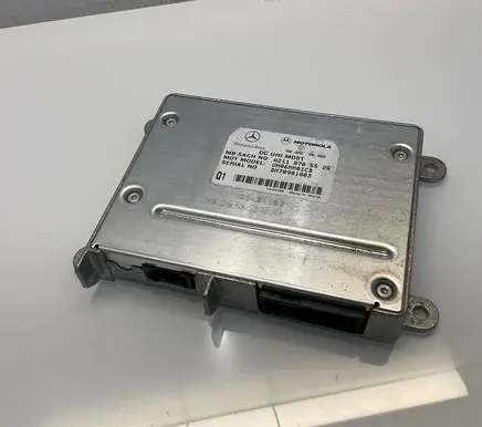 Mercedes-Benz E W211 Phone control unit/module A2118705526 UH06MM01CB DM70901003