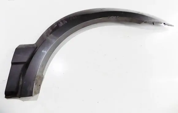 KIA Sorento Front arch trim 