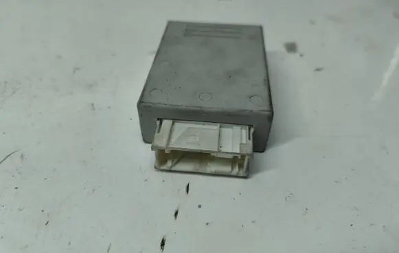 BMW 5 E60 E61 Air suspension control unit module (rear) 6784314