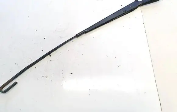 Opel Zafira A Front wiper blade arm 90582557