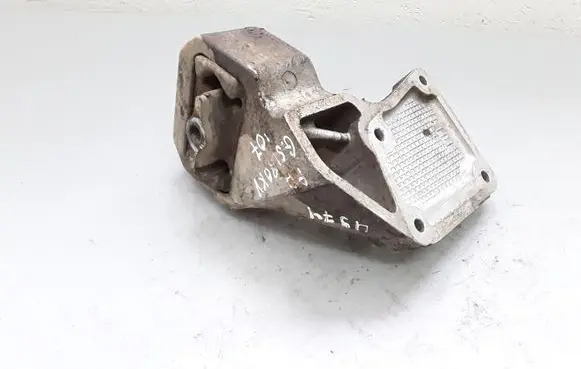 Jeep Grand Cherokee (WK) Engine mount bracket 52090308AE