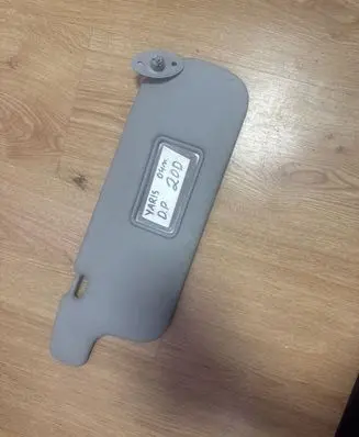 Toyota Yaris Sun visor