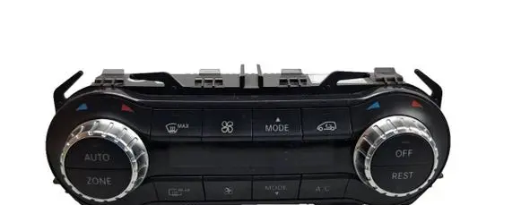 Mercedes-Benz B W246 W242 Climate control unit A2469004605