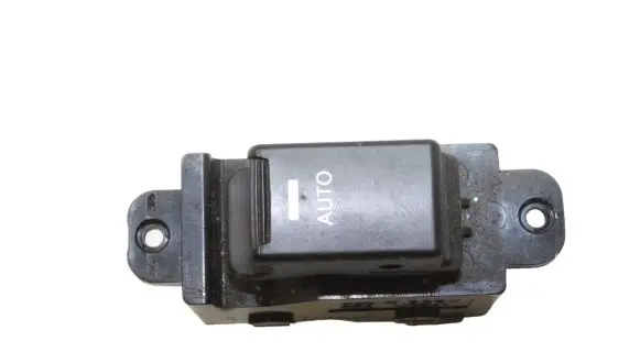KIA Sorento Electric window control switch