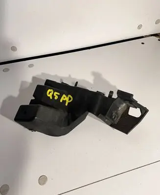 Audi Q5 SQ5 Front bumper mounting bracket 8R0807284C