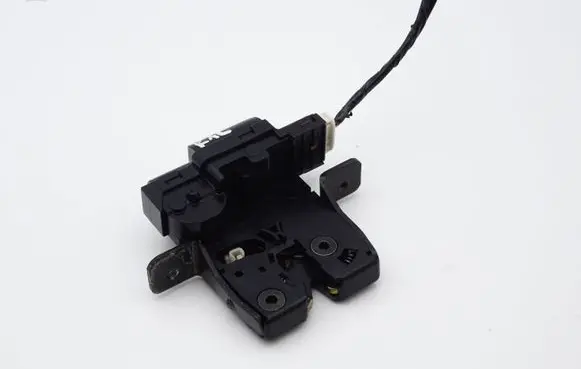 Nissan Micra Tailgate/trunk/boot lock/catch/latch 90502AV720