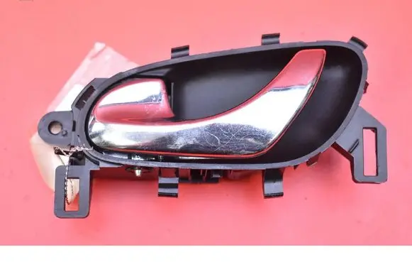 Nissan Qashqai Front door interior handle 806014EA0A