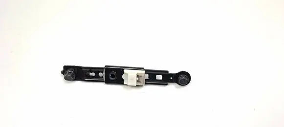 Hyundai i40 Seat belt adjustment rail 